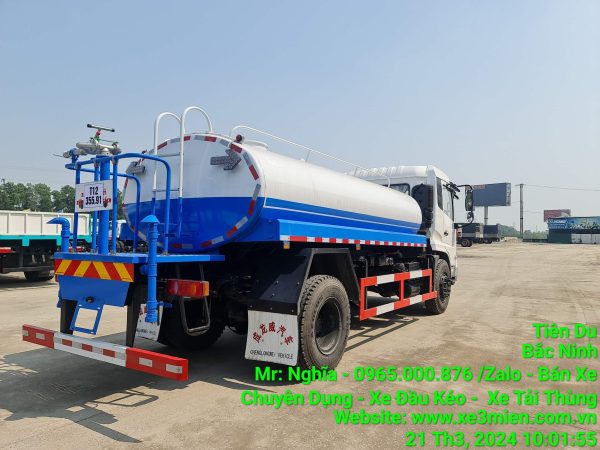 xe-bon-cho-nuoc-9-khoi-dongfeng-7