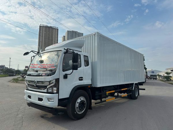 xe-tai-d8-dongfeng-9-tan-thung-kin-7m1-1