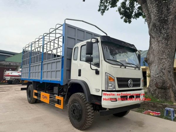 xe-tai-2-cau-dongfeng-thung-67m